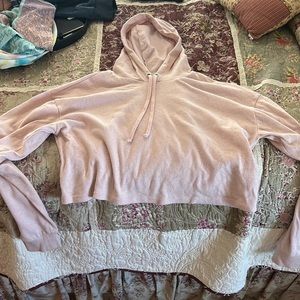 Light pink, cropped hoodie
